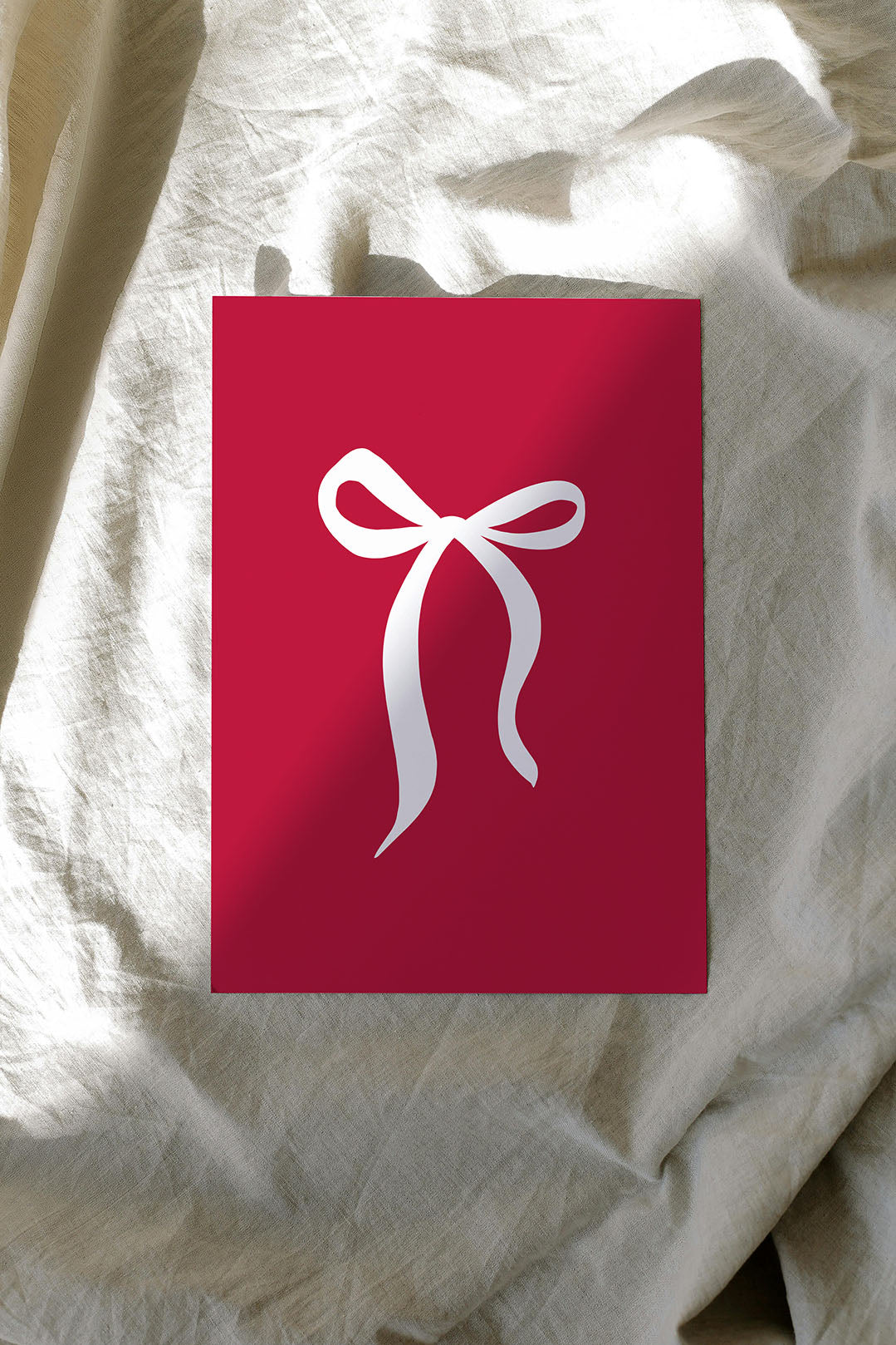 carte rouge avec nœud blanc, illustration