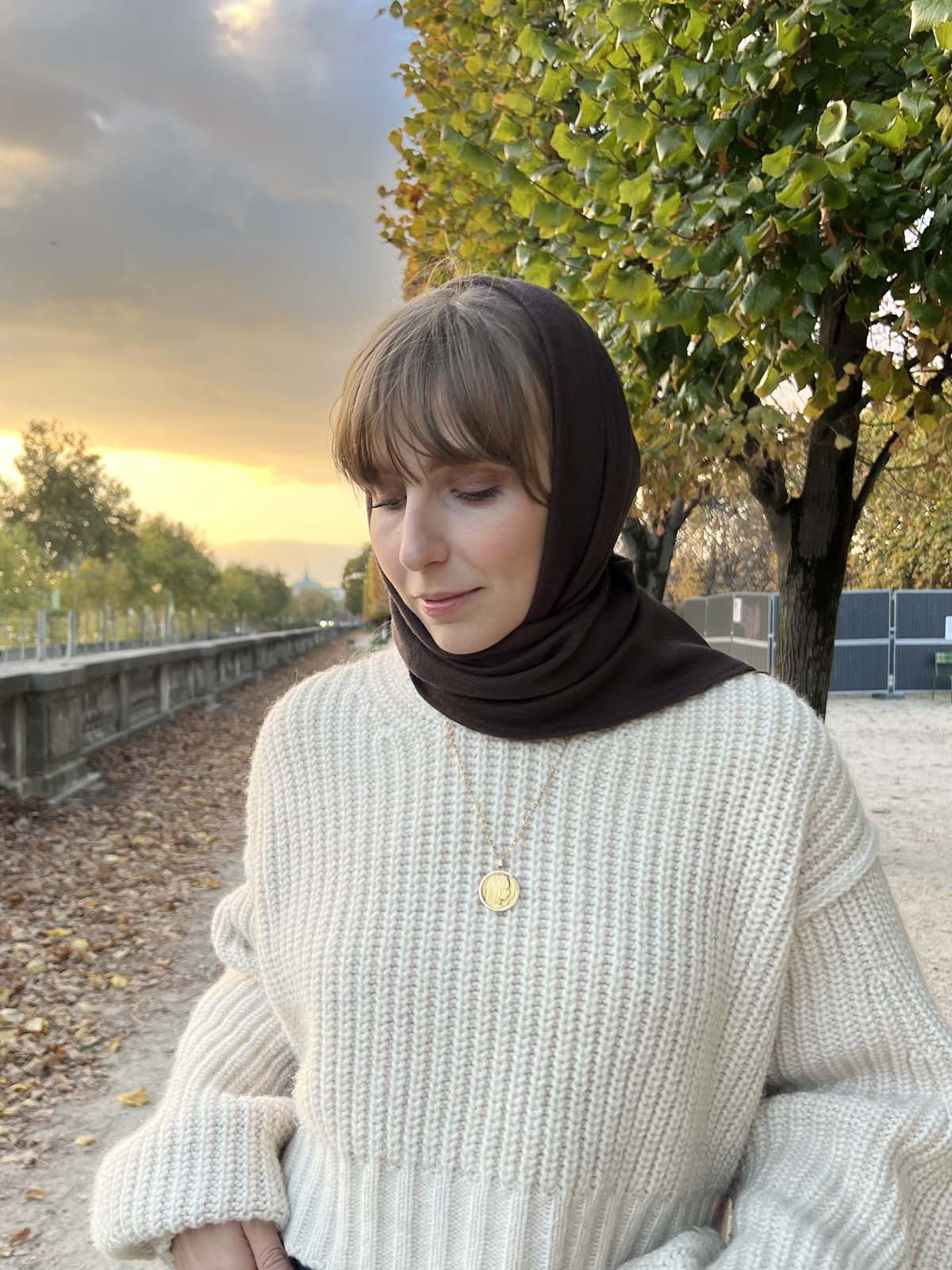 CHÂLE — MAILLE MARRON